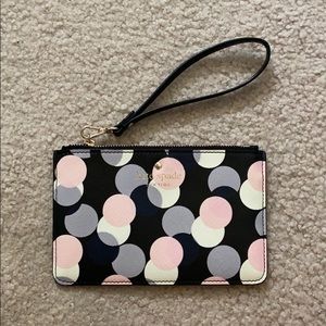 Kate spade wristlet wallet
